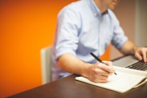 運送業の休憩を改善する方法は?