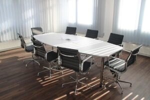運送業許可における営業所(事務所)の要件とは
