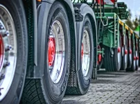トラックの維持費はどのくらいかかる？税金の種類や金額の目安を丸ごと解説