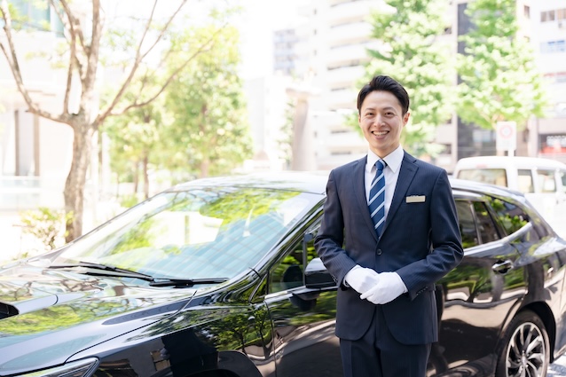 一般乗用旅客自動車運送事業とは？タクシーやハイヤーを開業したい方に向けて解説